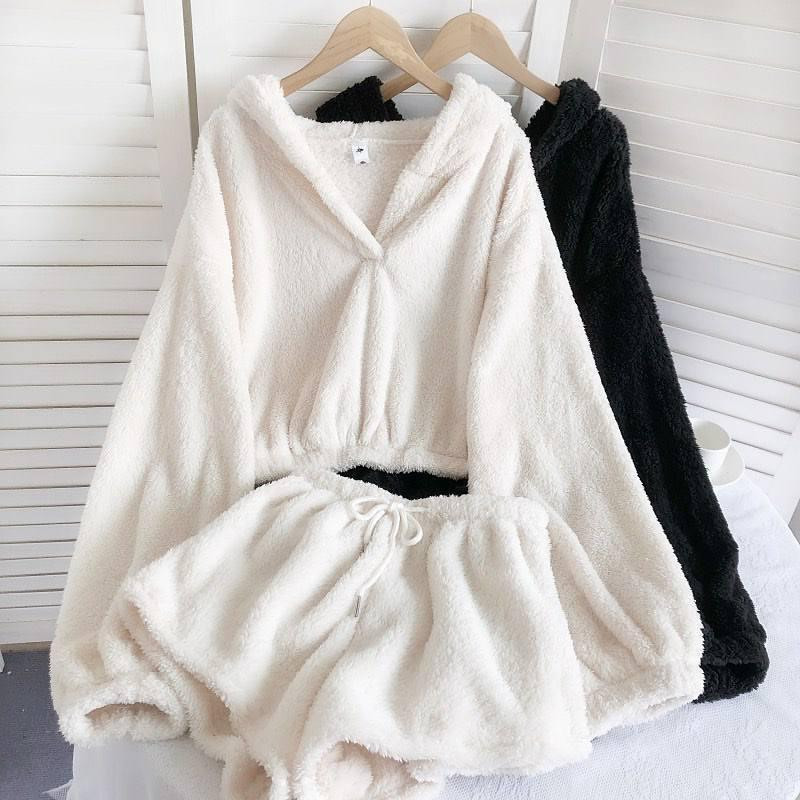 Жіноча плюшева піжама двійка: кофта і шорти турецька двостороння махра Одеса - фото 2