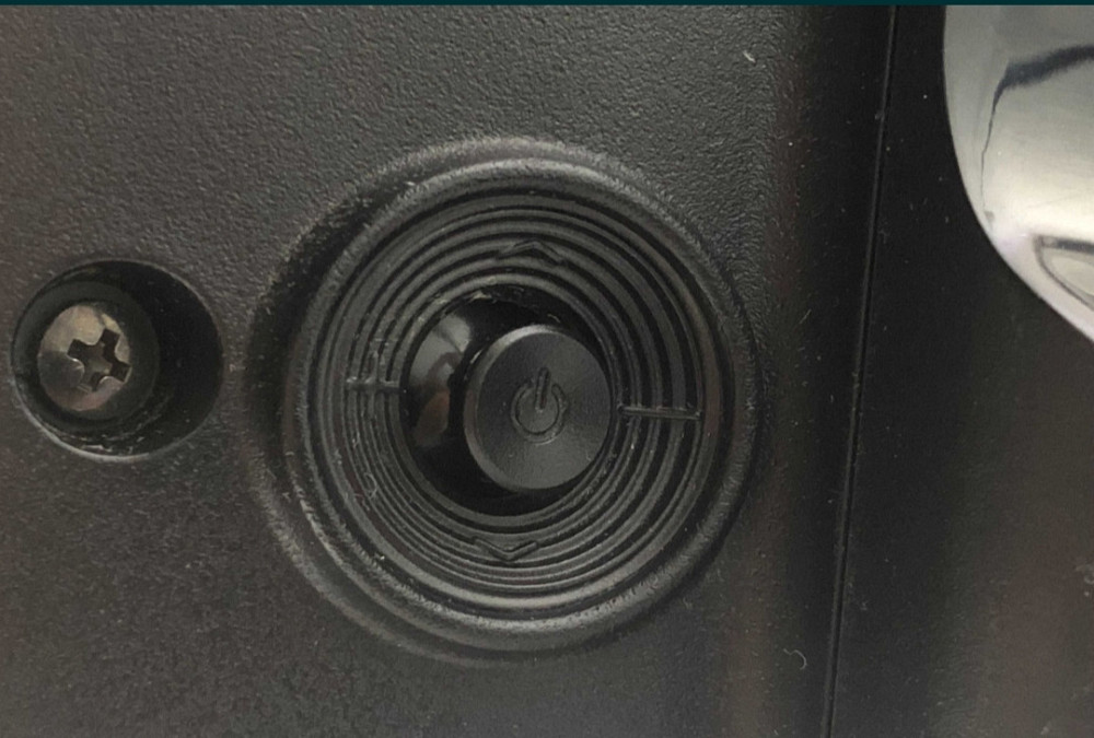 Телевизор SAMSUNG 32 - Smart TV , Wi-Fi, Модель UE32F6890SS Киев - изображение 2