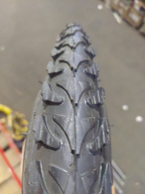 Велосипедная шина 24 * 1,95 ( зёрнышо) Umeko Китай Мукачево - изображение 1