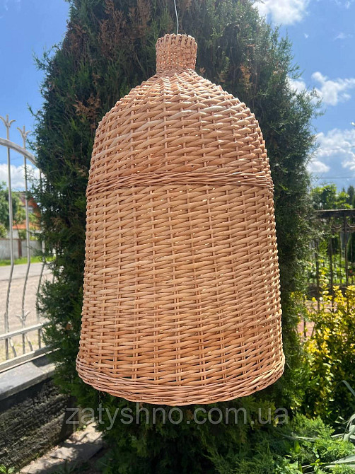 Набір плетених люстер з лози на вулиці Київ - фото 5