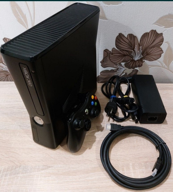 Приставка Xbox 360 Slim 250Gb. Киев - изображение 4