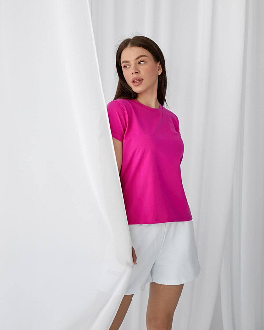 Базова футболка жіноча однотонна Малиновий L Харків - фото 2