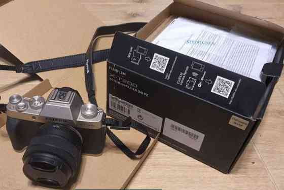 Фотоаппарат: Fujifilm X-T200. Киев