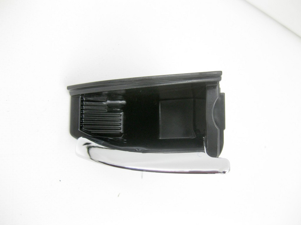 Mercedes-Benz  A2118100233 Вставка попільнички задніх правих дверей CLS C219 E-class W211 E-class S211 Одесса - изображение 2