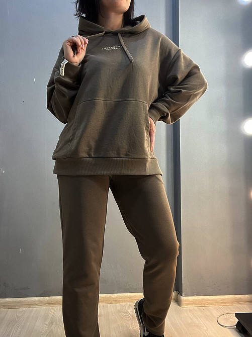 Костюм женский Joggy 8084-8081 худи надпись капюшон и брюки с разрезом шоколад, шоколад, XS Киев - изображение 5