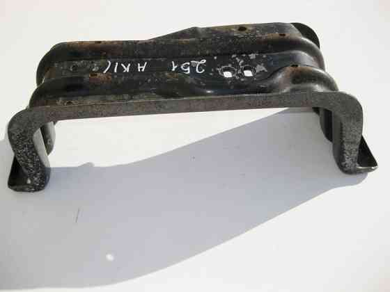 Mercedes-Benz  A2512400202 Траверса АКПП при двигунах OM642 V6 3.0 cdi M272 V6 3.0 3.5л M273 V8 5.5л M133 V8 5.0 5.5л M156 V8 6.3л R-Class W251 Одесса