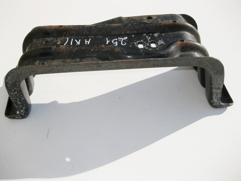 Mercedes-Benz  A2512400202 Траверса АКПП при двигунах OM642 V6 3.0 cdi M272 V6 3.0 3.5л M273 V8 5.5л M133 V8 5.0 5.5л M156 V8 6.3л R-Class W251 Одеса - фото 3