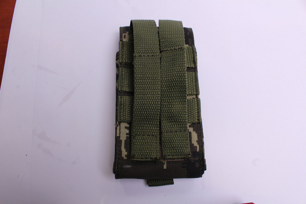 Подсумок под телефон тактический чехол для телефона пиксель с системой велкро и Молли Одесса - изображение 9