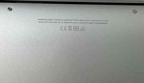 Ноутбук Apple MacBook Air 13" 2020, i3 8Gb / 256 Gb SSD Silver A2179 Київ