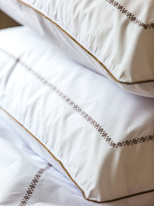 Ecotton Комплект постільної білизни Ecotton Євро з вишивкою та кантом український хрестик Cappu Коломыя - изображение 5