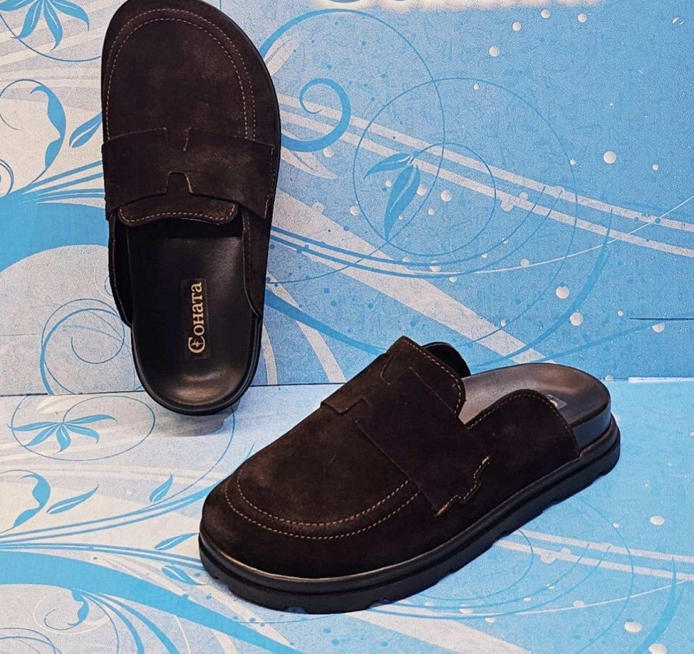 Соната Зручні замшеві шльопанці із закритим носком шоколадного кольору, жіночі літні Соната Мон Коломия - фото 1