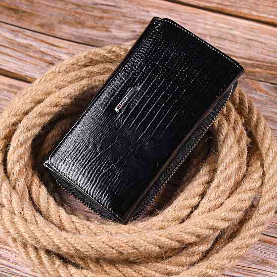 Интересное женское портмоне из лакированной фактурной кожи KARYA 21431 Черный Киев