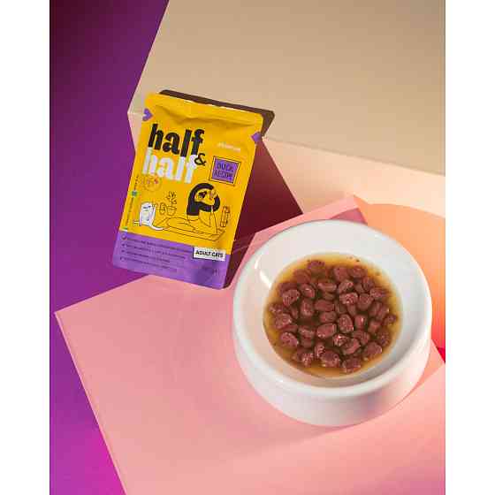 Корм влажный Half&Half для взрослых кошек, кусочки с уткой в соусе в форме пауча, 100 г Винница