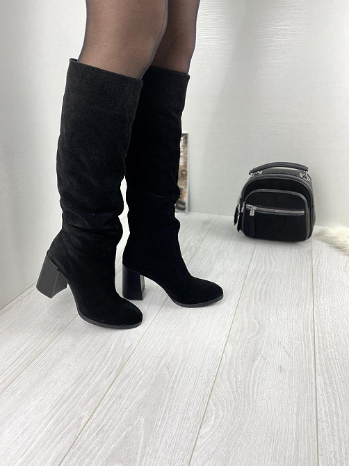 Injers Чоботи жіночі замшеві демісезонні весна-осінь на підборах чорні, з натуральної замші р. Коломия - фото 6