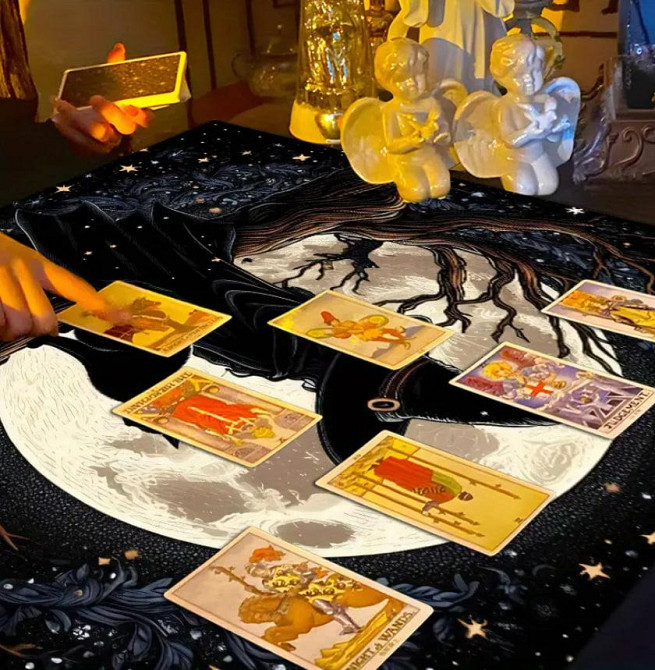 Вівтарна скатертина 49×49 см з відьмою, котом і повним місяцем — для Таро, рун і ритуалів Київ - фото 3