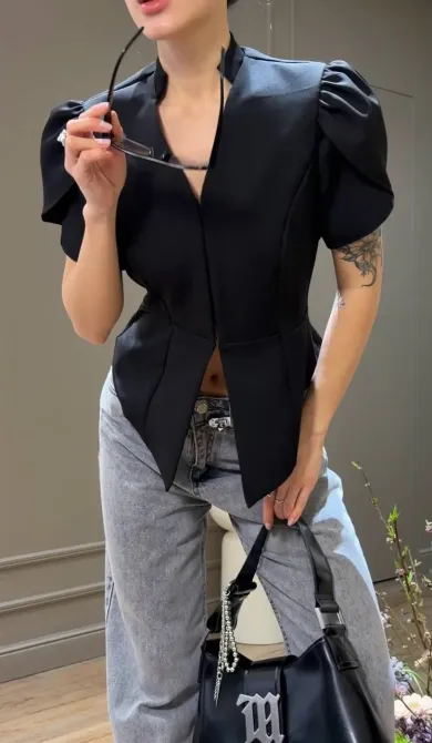 Женская куртка с чёрно-белым пеплум Одесса - изображение 8