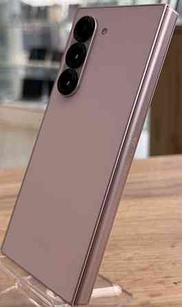 Смартфон Samsung Fold 6 12/256Gb. Pink. Киев