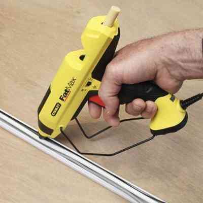 Клеевой пистолет Stanley FatMax, с набором аксессуаров, 11,3мм. (FMHT6-70418) Винница