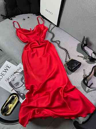 Жіноче романтичне елегантне плаття шовк Червоний, 42/44 Одеса