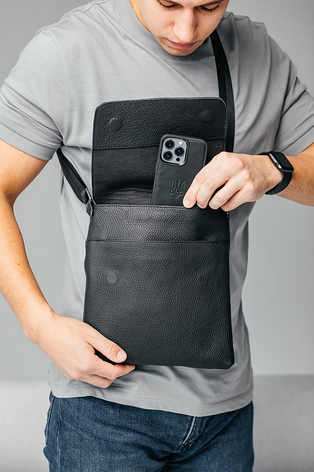 Чоловіча барсетка з клапаном, чорна сумка через плече з натуральної шкіри, класичний месендджерMasterSem Київ - фото 8