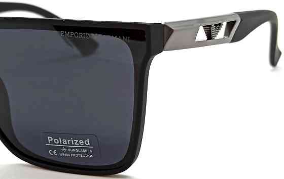 Брендові окуляри чоловічі матові, чорні, з сірим логотипом, полярні. Київ