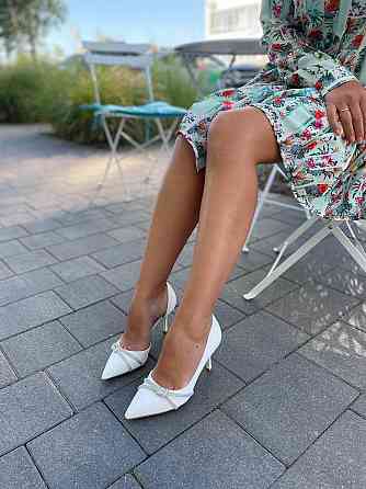 Comer Ошатні жіночі туфлі зі штучної шкіри білі AX-116 на тонких підборах 8 см. р. 37-39 (5461) Коломия
