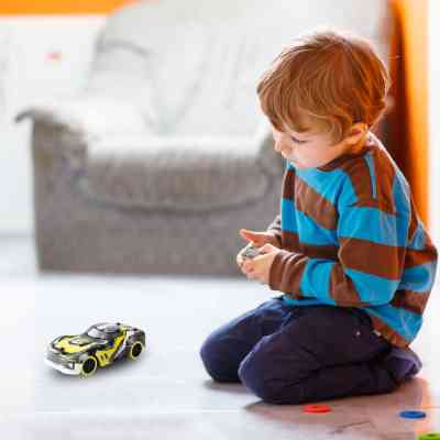 Радиоуправляемая игрушка Silverlit STAR RUSH 2,4 GHz (ГГц), 1:28 черная (20640) Винница