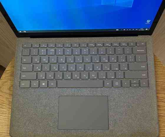 Ноутбук Microsoft Surface Laptop 2 13.5" 2256x1504 i5 8350U 8Gb. SSD256Gb. Харків