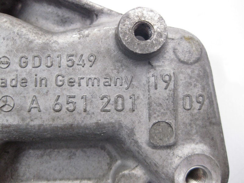 Mercedes-Benz  A6512011909 Кронштейн обвідних роликів для двигуна OM651 R4 2.2 cdi E-Class W212 CLS C218 C-Class W204 S-Class W221 Одесса - изображение 3