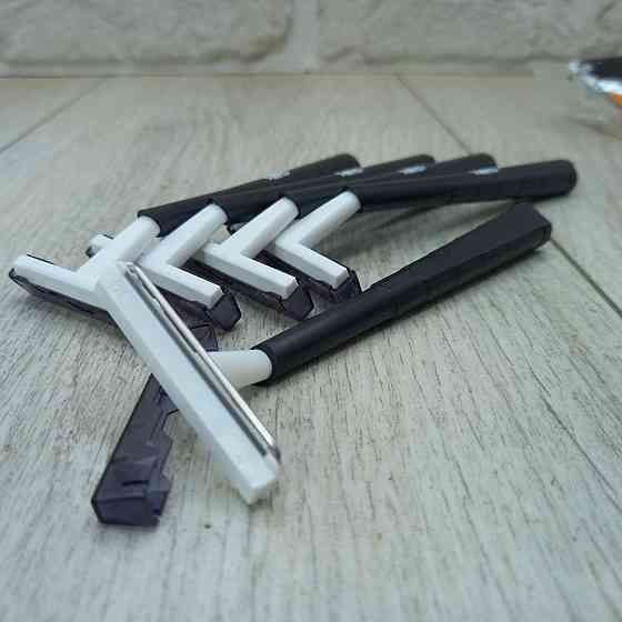 Чоловічабритва BIC Metal 5 шт – верстат із лезом із нержавіючої сталі для гладкого гоління Харків