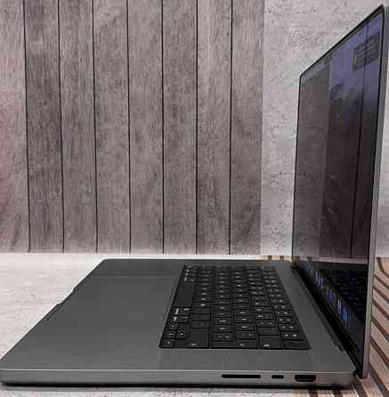 Ноутбук Apple MacBook 16 2021 M1 Pro 16/512Gb MDM. Харьков