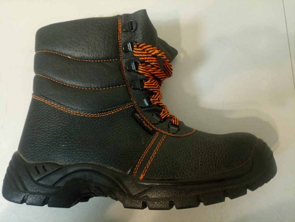 Утеплені робочі Гомілкові черевики (берці) з пресованої шкіри з металевим носком Киев - изображение 1