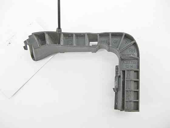 Mercedes-Benz  A2517330214 Утримувач - кронштейн рами ручки на замку задніх правих дверей R-Class W251 Одеса