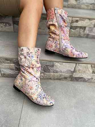 Nivelle Напівчоботи жіночі NIVELLE примула пудра шкіра натуральна висота 21 см обхват 32-34 см Коломия