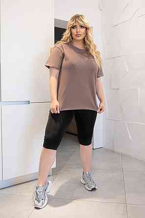 Базовая женская футболка 