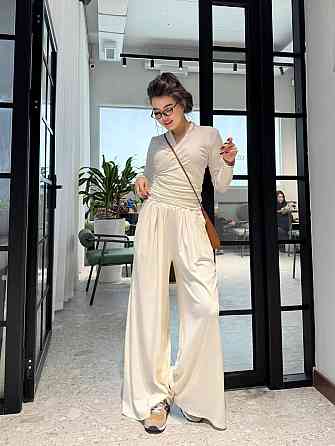 Женский стильный повседневный костюм двойка вискоза Молочный Одесса