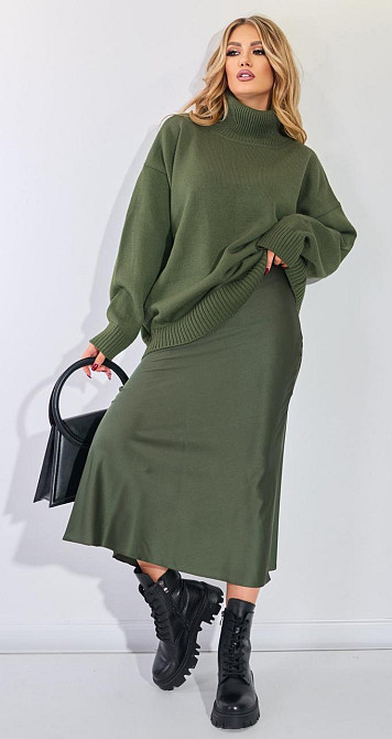 Джемпер свободный с высоким горлом (48-52) Киев - изображение 1