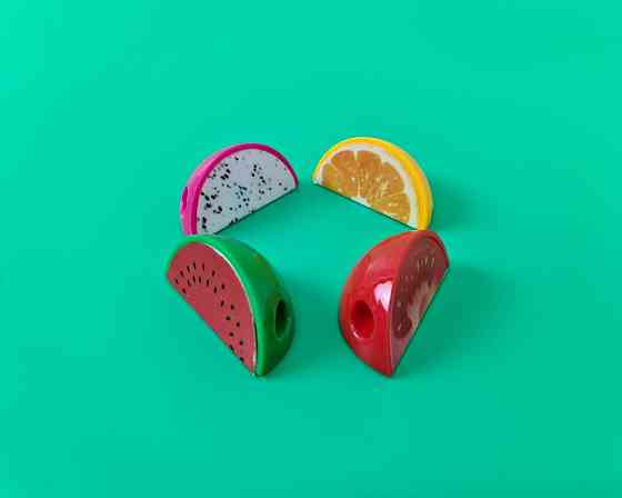 Точило для олівців No349 "Фрукти" з контейнером (1 шт.) Харків