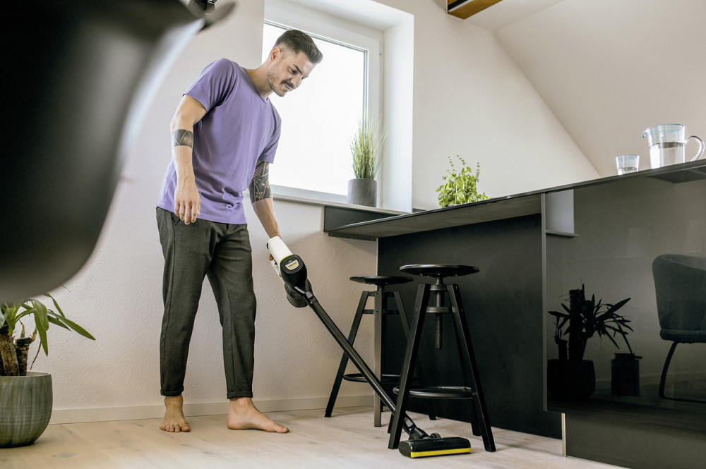 Акумуляторний пилосос Karcher VC 4 Cordless myHome 21.6 В, 0.65 л, до 30 хв роботи Київ - фото 2
