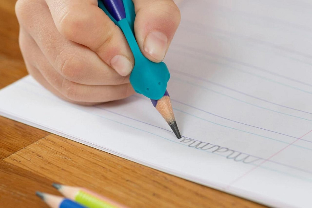 Maped KIDY'LEARN 10 шт знімні напрямні для пальців на трикутні олівці акула м'який матеріал сині для дітей Київ - фото 5