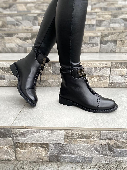 Kadar Черевики жіночі KADAR чорні натуральна шкіра висота 11см (00-1147491-Б) Коломыя - изображение 2