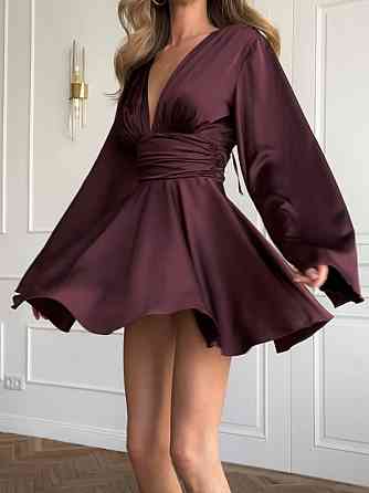 Жіноча романтична святкова мініплаття з декольте шовк армані шоколад, 42/44 Одеса