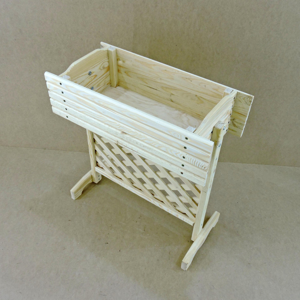 Кашпо на стойке 