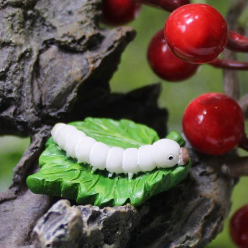 Миниатюрная фигурка Белый Шелкопряд из полистоуна для мини сада, флорариума. Одесса - изображение 1