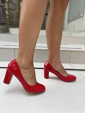 Туфлі жіночі YES MILE червоні еко-лак каблук 6см 36р. 37р. ( -1 1897) Коломыя