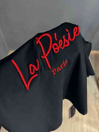 Футболка жіноча A-N 30103 базова з вишивкою La Poésie Paris однотонна, чорний, one size Київ