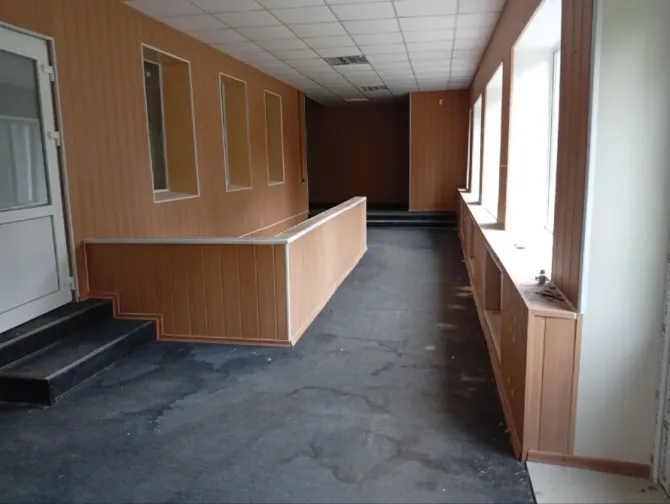 Новий об'єкт. Власник виконує косметичний ремонт. Центр міста пл. Успенська. Свій двір, багато місць під авто. Дніпро - фото 2