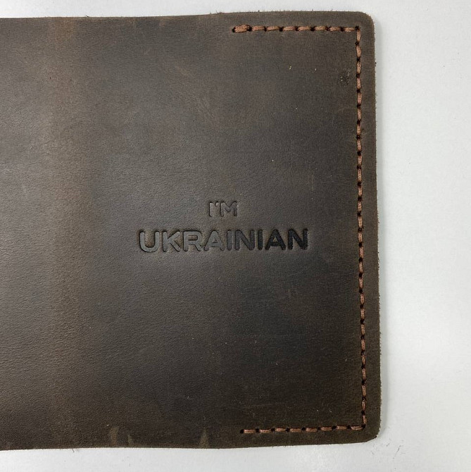 Паспортниця UA  Коричнева шкіряна, практичний стильний чохол зі шкіри з тисненням, обкладинка на паспортMasterSem Київ - фото 6