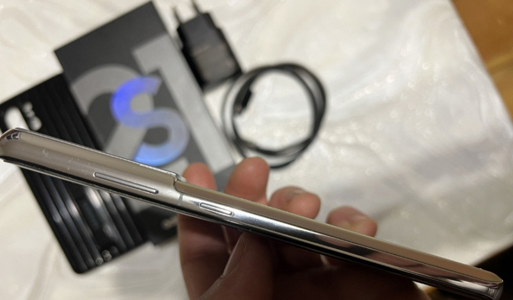 Смартфон Samsung Galaxy S21 Ultra 128Gb. Киев - изображение 3