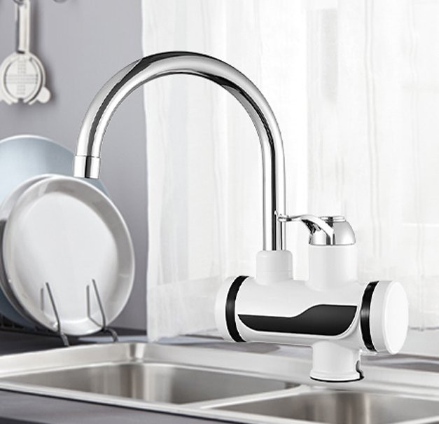 Электрический проточный водонагреватель кран-бойлер с дисплеем 3 кВт нижнее подключение Київ - фото 4